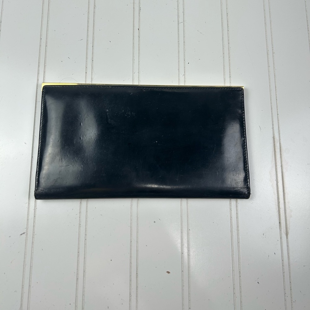 Gucci Black Leather Clutch Wallet with Gold Trim - Picture 4 of 12